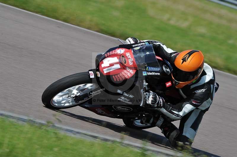 Motorcycle action photographs;Rockingham;Rockingham photographs;Trackday digital images;event digital images;eventdigitalimages;no limits trackday;peter wileman photography;rockingham corby northamptonshire;trackday;trackday photos