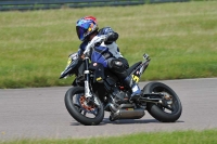 Motorcycle-action-photographs;Rockingham;Rockingham-photographs;Trackday-digital-images;event-digital-images;eventdigitalimages;no-limits-trackday;peter-wileman-photography;rockingham-corby-northamptonshire;trackday;trackday-photos