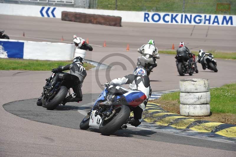 Motorcycle action photographs;Rockingham;Rockingham photographs;Trackday digital images;event digital images;eventdigitalimages;no limits trackday;peter wileman photography;rockingham corby northamptonshire;trackday;trackday photos