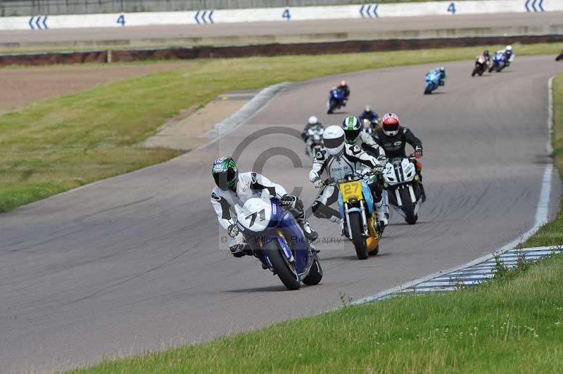 Motorcycle action photographs;Rockingham;Rockingham photographs;Trackday digital images;event digital images;eventdigitalimages;no limits trackday;peter wileman photography;rockingham corby northamptonshire;trackday;trackday photos