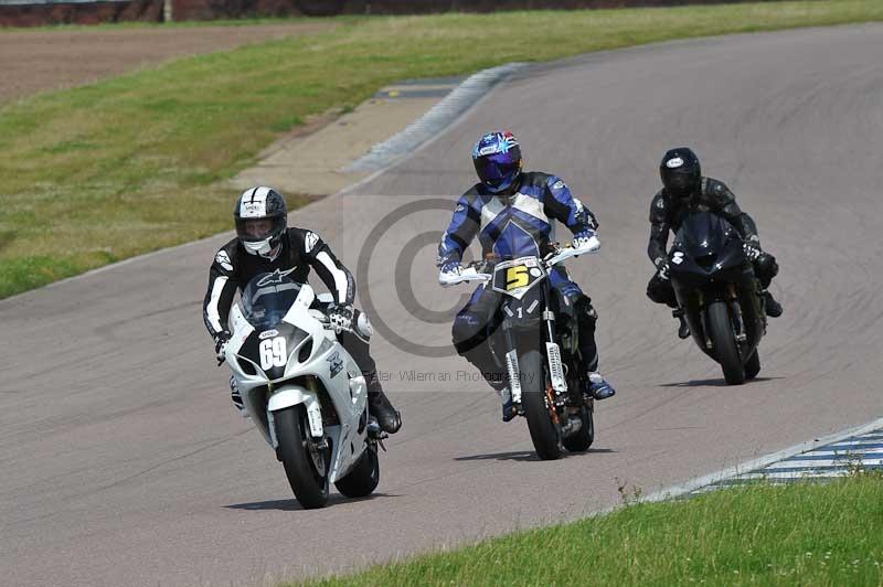 Motorcycle action photographs;Rockingham;Rockingham photographs;Trackday digital images;event digital images;eventdigitalimages;no limits trackday;peter wileman photography;rockingham corby northamptonshire;trackday;trackday photos