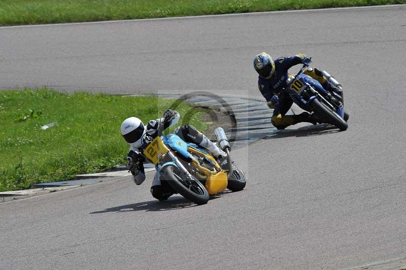 Motorcycle action photographs;Rockingham;Rockingham photographs;Trackday digital images;event digital images;eventdigitalimages;no limits trackday;peter wileman photography;rockingham corby northamptonshire;trackday;trackday photos