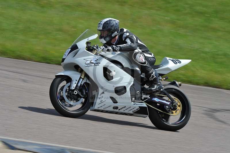 Motorcycle action photographs;Rockingham;Rockingham photographs;Trackday digital images;event digital images;eventdigitalimages;no limits trackday;peter wileman photography;rockingham corby northamptonshire;trackday;trackday photos