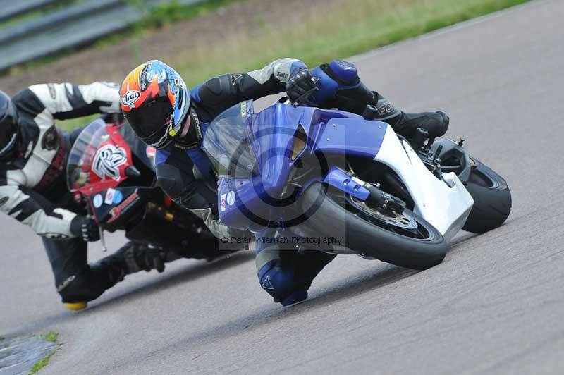 Motorcycle action photographs;Rockingham;Rockingham photographs;Trackday digital images;event digital images;eventdigitalimages;no limits trackday;peter wileman photography;rockingham corby northamptonshire;trackday;trackday photos