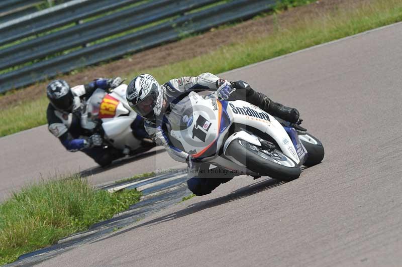 Motorcycle action photographs;Rockingham;Rockingham photographs;Trackday digital images;event digital images;eventdigitalimages;no limits trackday;peter wileman photography;rockingham corby northamptonshire;trackday;trackday photos