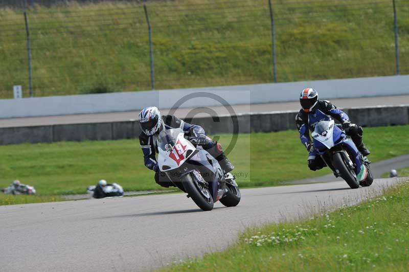 Motorcycle action photographs;Rockingham;Rockingham photographs;Trackday digital images;event digital images;eventdigitalimages;no limits trackday;peter wileman photography;rockingham corby northamptonshire;trackday;trackday photos