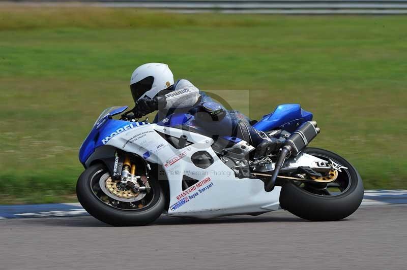 Motorcycle action photographs;Rockingham;Rockingham photographs;Trackday digital images;event digital images;eventdigitalimages;no limits trackday;peter wileman photography;rockingham corby northamptonshire;trackday;trackday photos