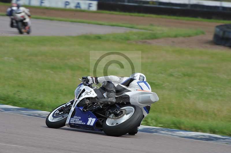 Motorcycle action photographs;Rockingham;Rockingham photographs;Trackday digital images;event digital images;eventdigitalimages;no limits trackday;peter wileman photography;rockingham corby northamptonshire;trackday;trackday photos