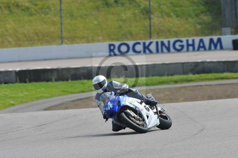 Motorcycle action photographs;Rockingham;Rockingham photographs;Trackday digital images;event digital images;eventdigitalimages;no limits trackday;peter wileman photography;rockingham corby northamptonshire;trackday;trackday photos