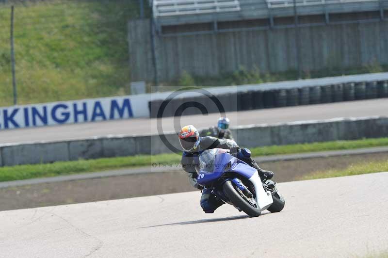 Motorcycle action photographs;Rockingham;Rockingham photographs;Trackday digital images;event digital images;eventdigitalimages;no limits trackday;peter wileman photography;rockingham corby northamptonshire;trackday;trackday photos