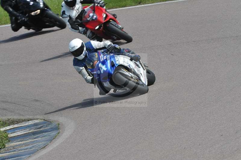 Motorcycle action photographs;Rockingham;Rockingham photographs;Trackday digital images;event digital images;eventdigitalimages;no limits trackday;peter wileman photography;rockingham corby northamptonshire;trackday;trackday photos