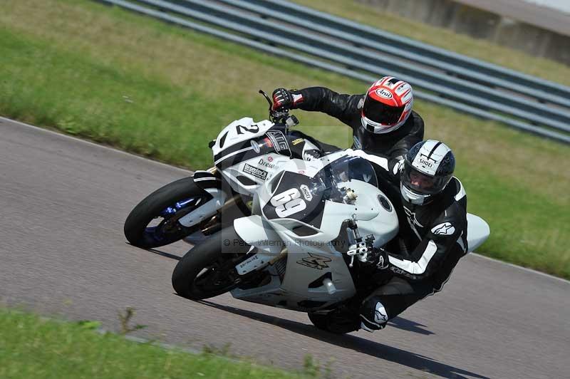 Motorcycle action photographs;Rockingham;Rockingham photographs;Trackday digital images;event digital images;eventdigitalimages;no limits trackday;peter wileman photography;rockingham corby northamptonshire;trackday;trackday photos