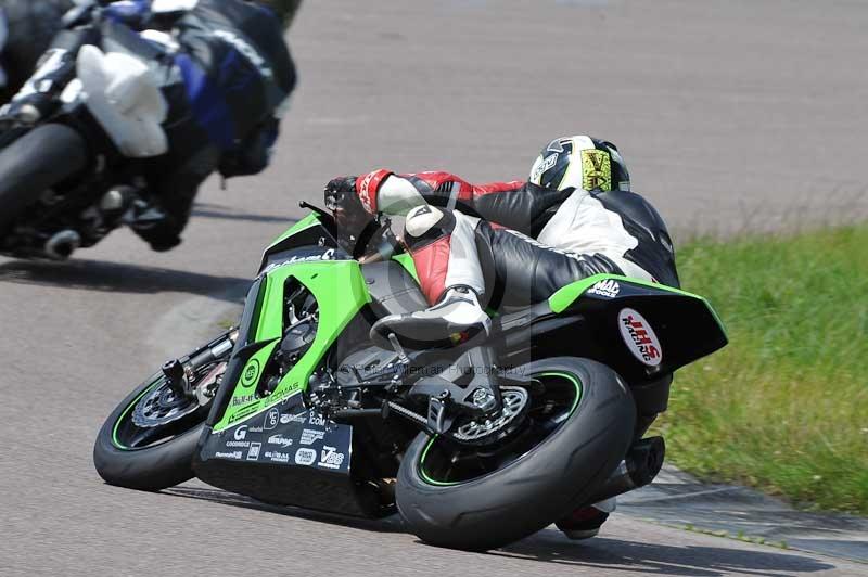 Motorcycle action photographs;Rockingham;Rockingham photographs;Trackday digital images;event digital images;eventdigitalimages;no limits trackday;peter wileman photography;rockingham corby northamptonshire;trackday;trackday photos