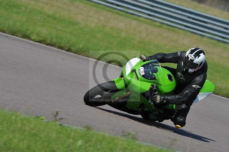 Motorcycle action photographs;Rockingham;Rockingham photographs;Trackday digital images;event digital images;eventdigitalimages;no limits trackday;peter wileman photography;rockingham corby northamptonshire;trackday;trackday photos