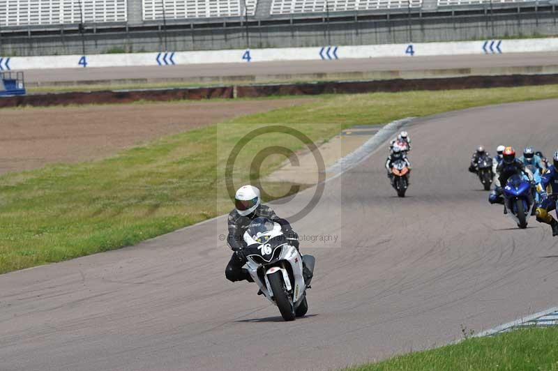 Motorcycle action photographs;Rockingham;Rockingham photographs;Trackday digital images;event digital images;eventdigitalimages;no limits trackday;peter wileman photography;rockingham corby northamptonshire;trackday;trackday photos