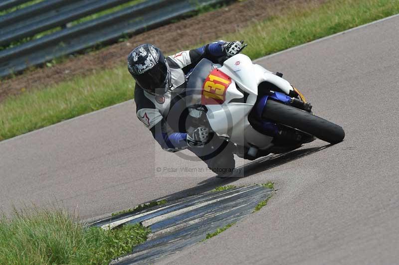 Motorcycle action photographs;Rockingham;Rockingham photographs;Trackday digital images;event digital images;eventdigitalimages;no limits trackday;peter wileman photography;rockingham corby northamptonshire;trackday;trackday photos