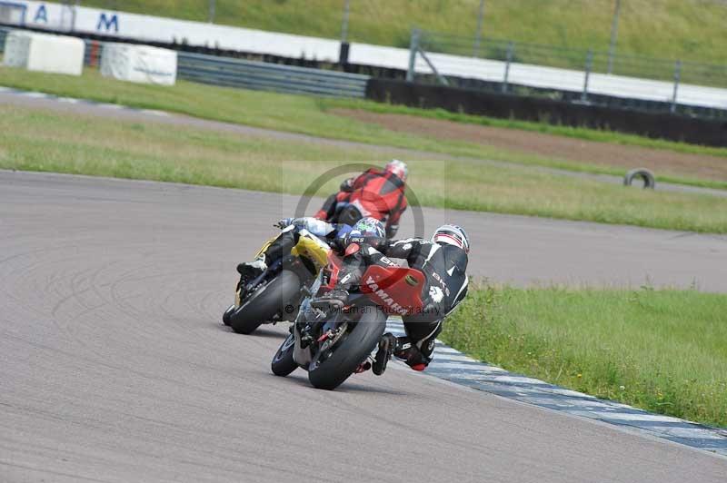 Motorcycle action photographs;Rockingham;Rockingham photographs;Trackday digital images;event digital images;eventdigitalimages;no limits trackday;peter wileman photography;rockingham corby northamptonshire;trackday;trackday photos