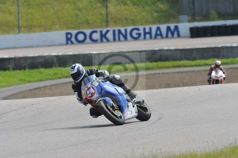 Motorcycle action photographs;Rockingham;Rockingham photographs;Trackday digital images;event digital images;eventdigitalimages;no limits trackday;peter wileman photography;rockingham corby northamptonshire;trackday;trackday photos