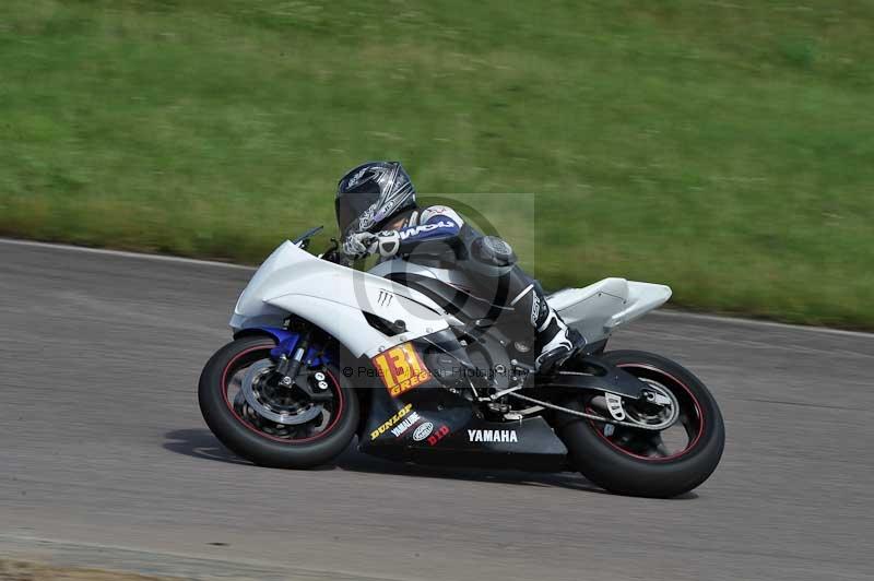 Motorcycle action photographs;Rockingham;Rockingham photographs;Trackday digital images;event digital images;eventdigitalimages;no limits trackday;peter wileman photography;rockingham corby northamptonshire;trackday;trackday photos