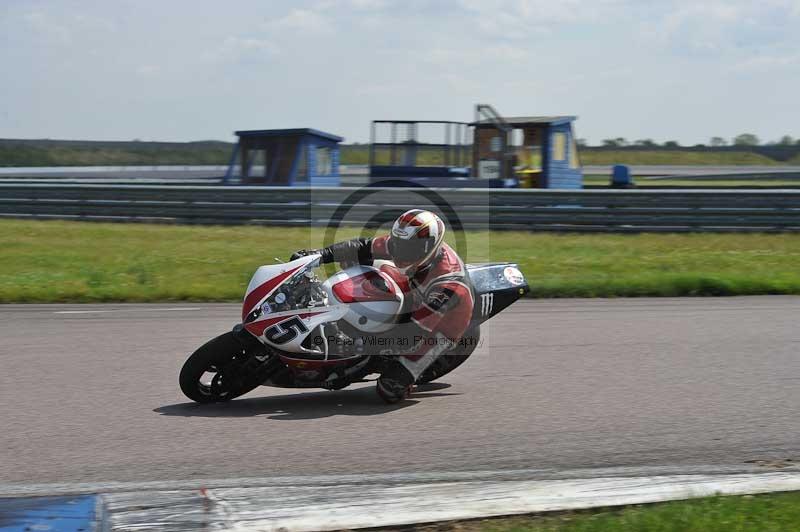 Motorcycle action photographs;Rockingham;Rockingham photographs;Trackday digital images;event digital images;eventdigitalimages;no limits trackday;peter wileman photography;rockingham corby northamptonshire;trackday;trackday photos