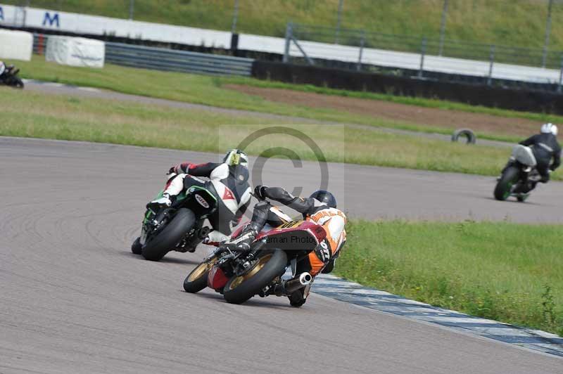 Motorcycle action photographs;Rockingham;Rockingham photographs;Trackday digital images;event digital images;eventdigitalimages;no limits trackday;peter wileman photography;rockingham corby northamptonshire;trackday;trackday photos