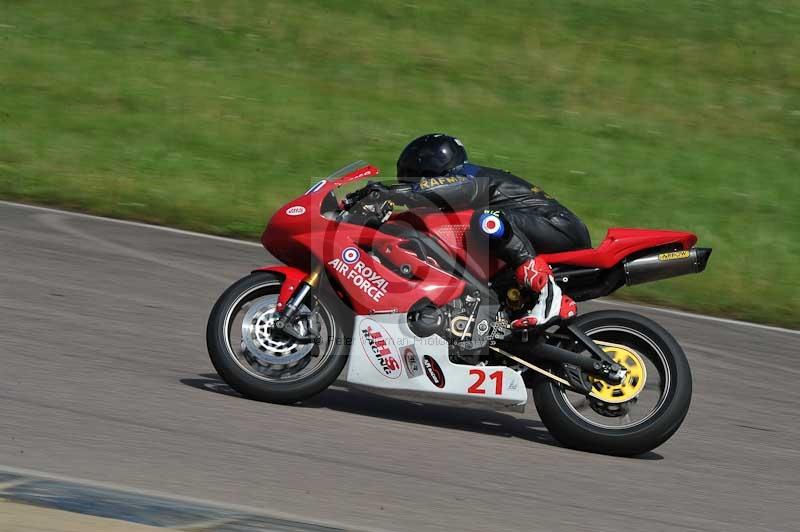 Motorcycle action photographs;Rockingham;Rockingham photographs;Trackday digital images;event digital images;eventdigitalimages;no limits trackday;peter wileman photography;rockingham corby northamptonshire;trackday;trackday photos