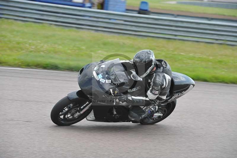 Motorcycle action photographs;Rockingham;Rockingham photographs;Trackday digital images;event digital images;eventdigitalimages;no limits trackday;peter wileman photography;rockingham corby northamptonshire;trackday;trackday photos