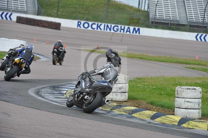 Motorcycle action photographs;Rockingham;Rockingham photographs;Trackday digital images;event digital images;eventdigitalimages;no limits trackday;peter wileman photography;rockingham corby northamptonshire;trackday;trackday photos