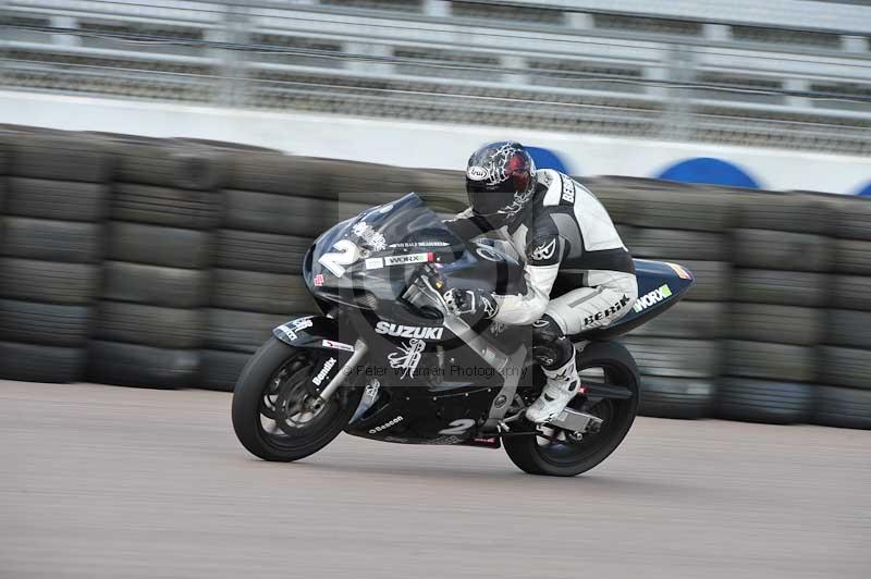 Motorcycle action photographs;Rockingham;Rockingham photographs;Trackday digital images;event digital images;eventdigitalimages;no limits trackday;peter wileman photography;rockingham corby northamptonshire;trackday;trackday photos