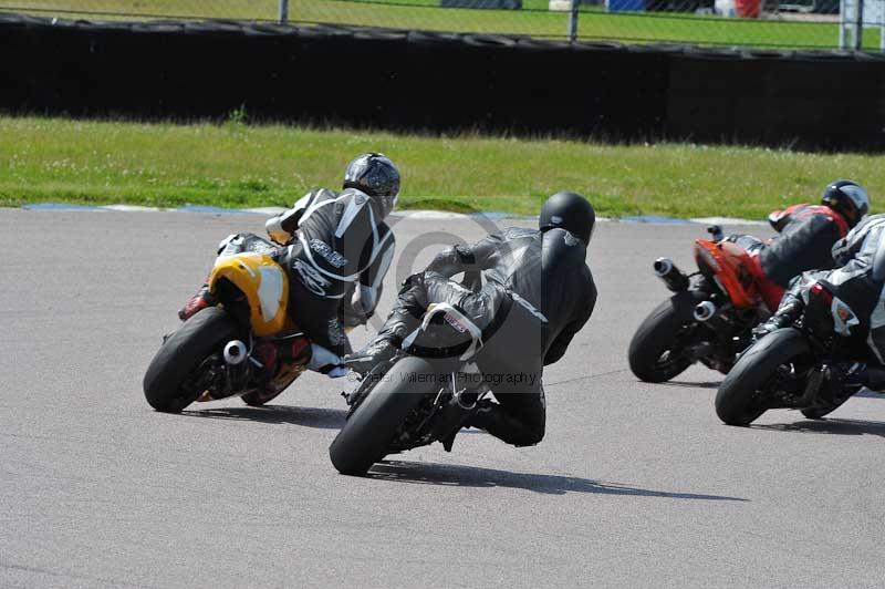 Motorcycle action photographs;Rockingham;Rockingham photographs;Trackday digital images;event digital images;eventdigitalimages;no limits trackday;peter wileman photography;rockingham corby northamptonshire;trackday;trackday photos