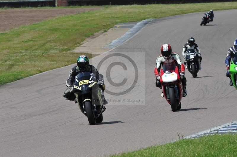 Motorcycle action photographs;Rockingham;Rockingham photographs;Trackday digital images;event digital images;eventdigitalimages;no limits trackday;peter wileman photography;rockingham corby northamptonshire;trackday;trackday photos