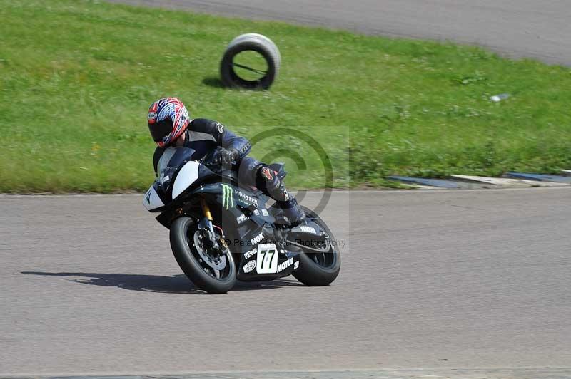 Motorcycle action photographs;Rockingham;Rockingham photographs;Trackday digital images;event digital images;eventdigitalimages;no limits trackday;peter wileman photography;rockingham corby northamptonshire;trackday;trackday photos