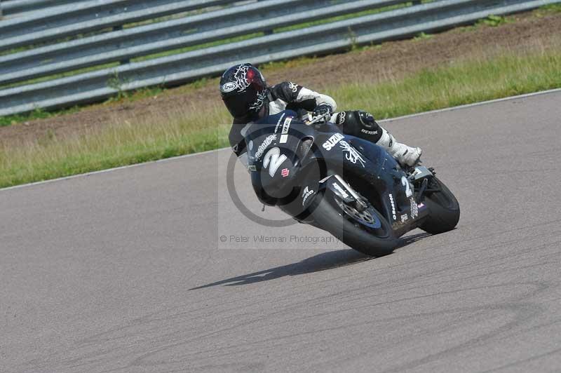 Motorcycle action photographs;Rockingham;Rockingham photographs;Trackday digital images;event digital images;eventdigitalimages;no limits trackday;peter wileman photography;rockingham corby northamptonshire;trackday;trackday photos