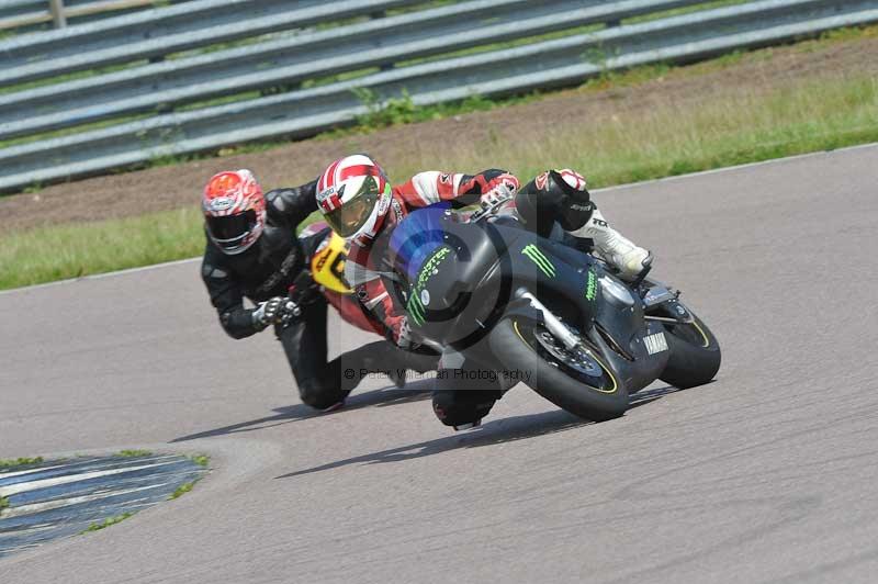 Motorcycle action photographs;Rockingham;Rockingham photographs;Trackday digital images;event digital images;eventdigitalimages;no limits trackday;peter wileman photography;rockingham corby northamptonshire;trackday;trackday photos