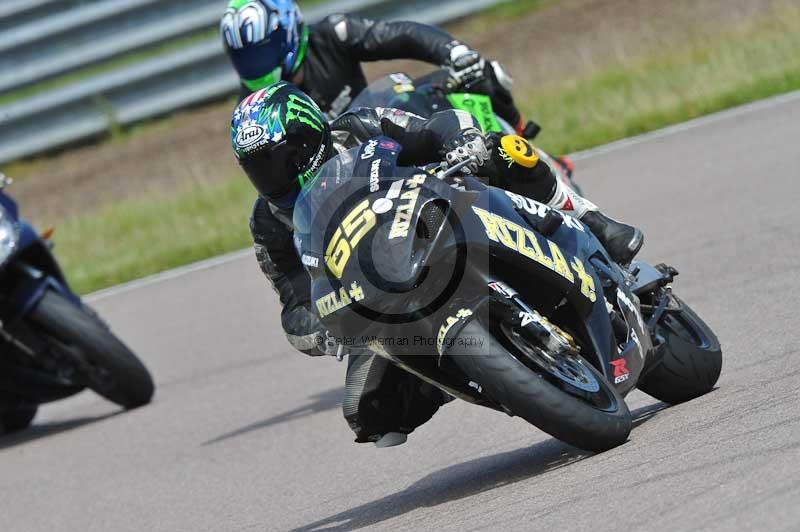 Motorcycle action photographs;Rockingham;Rockingham photographs;Trackday digital images;event digital images;eventdigitalimages;no limits trackday;peter wileman photography;rockingham corby northamptonshire;trackday;trackday photos