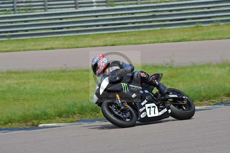 Motorcycle action photographs;Rockingham;Rockingham photographs;Trackday digital images;event digital images;eventdigitalimages;no limits trackday;peter wileman photography;rockingham corby northamptonshire;trackday;trackday photos