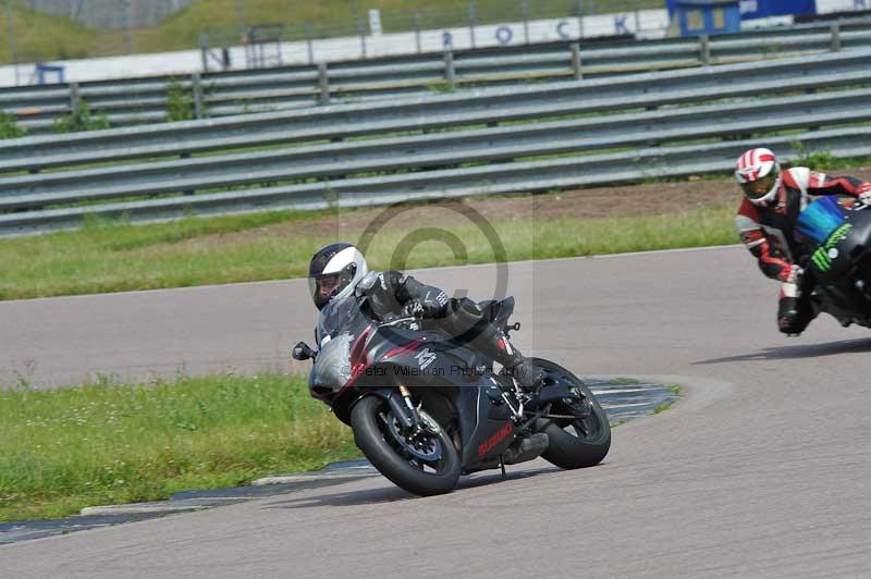 Motorcycle action photographs;Rockingham;Rockingham photographs;Trackday digital images;event digital images;eventdigitalimages;no limits trackday;peter wileman photography;rockingham corby northamptonshire;trackday;trackday photos