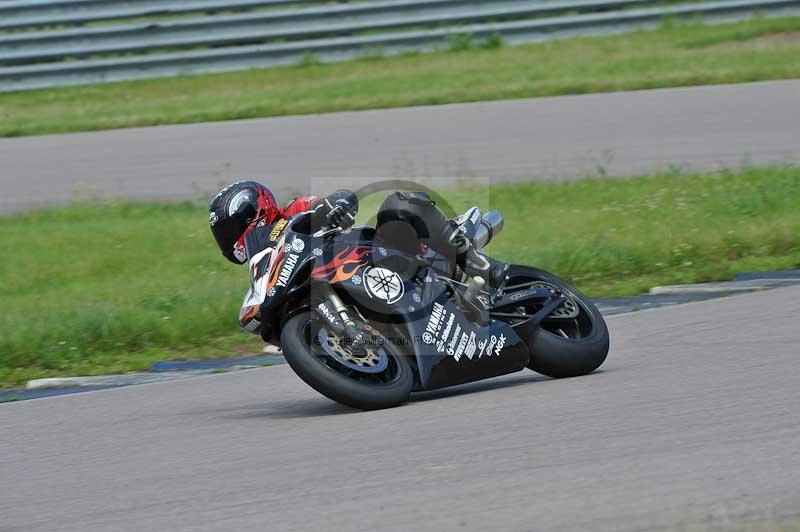 Motorcycle action photographs;Rockingham;Rockingham photographs;Trackday digital images;event digital images;eventdigitalimages;no limits trackday;peter wileman photography;rockingham corby northamptonshire;trackday;trackday photos