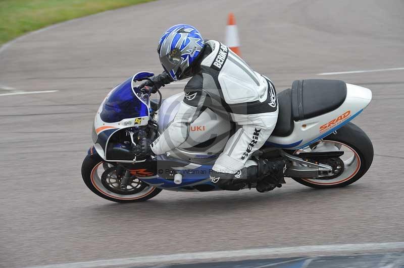 Motorcycle action photographs;Rockingham;Rockingham photographs;Trackday digital images;event digital images;eventdigitalimages;no limits trackday;peter wileman photography;rockingham corby northamptonshire;trackday;trackday photos