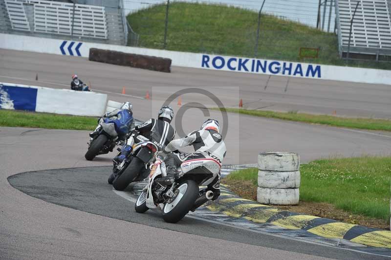 Motorcycle action photographs;Rockingham;Rockingham photographs;Trackday digital images;event digital images;eventdigitalimages;no limits trackday;peter wileman photography;rockingham corby northamptonshire;trackday;trackday photos