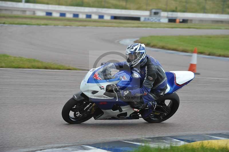 Motorcycle action photographs;Rockingham;Rockingham photographs;Trackday digital images;event digital images;eventdigitalimages;no limits trackday;peter wileman photography;rockingham corby northamptonshire;trackday;trackday photos