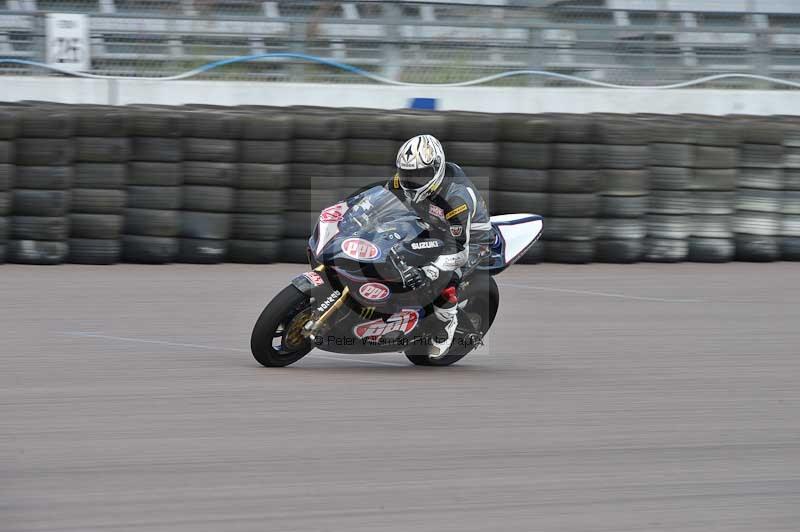 Motorcycle action photographs;Rockingham;Rockingham photographs;Trackday digital images;event digital images;eventdigitalimages;no limits trackday;peter wileman photography;rockingham corby northamptonshire;trackday;trackday photos