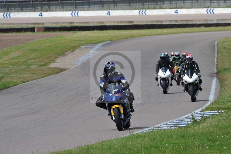 Motorcycle action photographs;Rockingham;Rockingham photographs;Trackday digital images;event digital images;eventdigitalimages;no limits trackday;peter wileman photography;rockingham corby northamptonshire;trackday;trackday photos