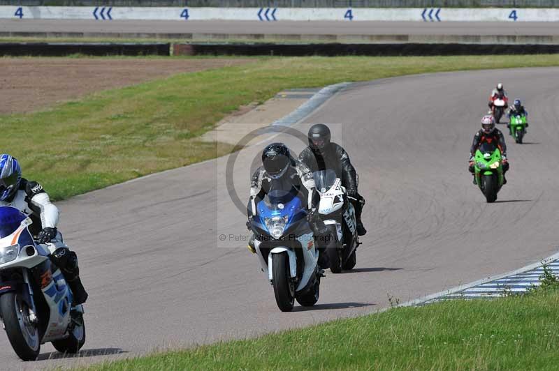 Motorcycle action photographs;Rockingham;Rockingham photographs;Trackday digital images;event digital images;eventdigitalimages;no limits trackday;peter wileman photography;rockingham corby northamptonshire;trackday;trackday photos