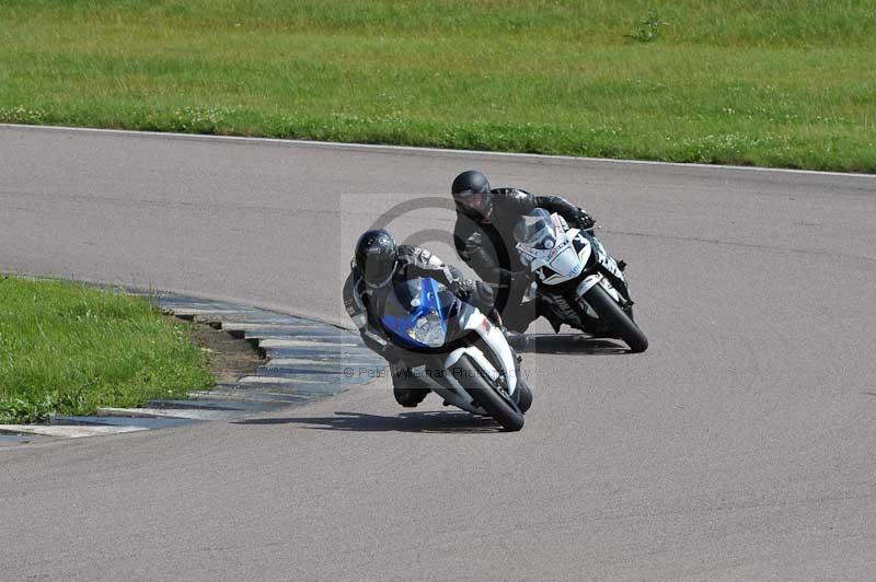 Motorcycle action photographs;Rockingham;Rockingham photographs;Trackday digital images;event digital images;eventdigitalimages;no limits trackday;peter wileman photography;rockingham corby northamptonshire;trackday;trackday photos