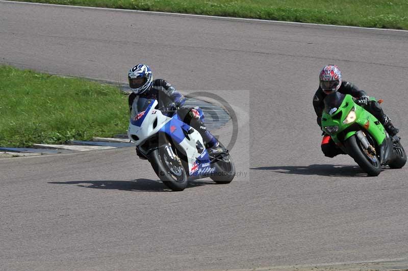 Motorcycle action photographs;Rockingham;Rockingham photographs;Trackday digital images;event digital images;eventdigitalimages;no limits trackday;peter wileman photography;rockingham corby northamptonshire;trackday;trackday photos