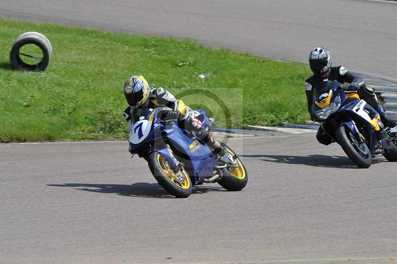 Motorcycle action photographs;Rockingham;Rockingham photographs;Trackday digital images;event digital images;eventdigitalimages;no limits trackday;peter wileman photography;rockingham corby northamptonshire;trackday;trackday photos