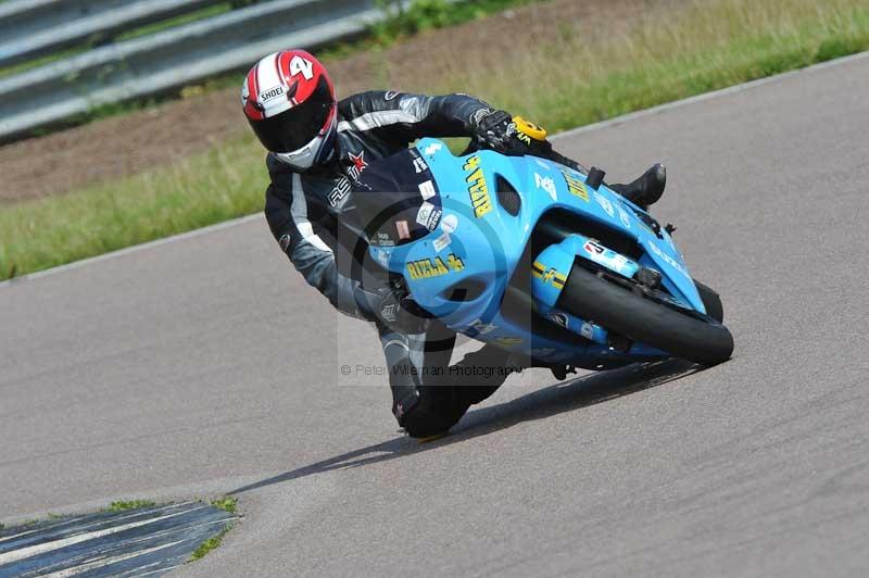 Motorcycle action photographs;Rockingham;Rockingham photographs;Trackday digital images;event digital images;eventdigitalimages;no limits trackday;peter wileman photography;rockingham corby northamptonshire;trackday;trackday photos