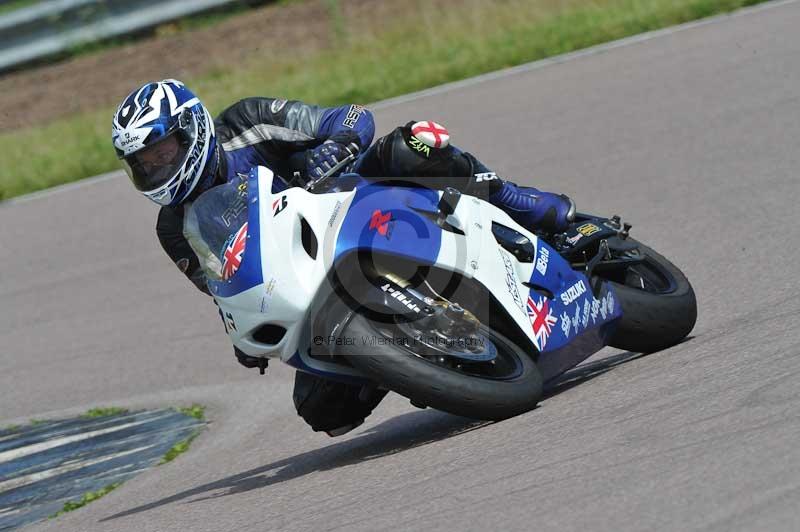 Motorcycle action photographs;Rockingham;Rockingham photographs;Trackday digital images;event digital images;eventdigitalimages;no limits trackday;peter wileman photography;rockingham corby northamptonshire;trackday;trackday photos