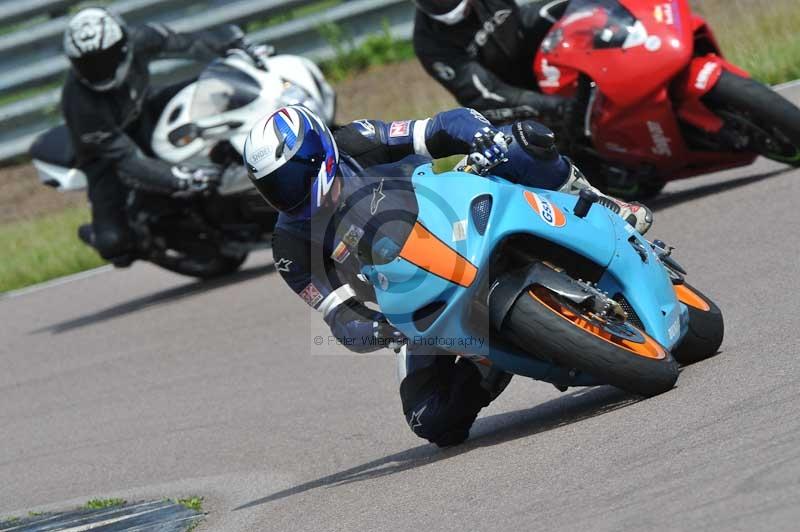 Motorcycle action photographs;Rockingham;Rockingham photographs;Trackday digital images;event digital images;eventdigitalimages;no limits trackday;peter wileman photography;rockingham corby northamptonshire;trackday;trackday photos